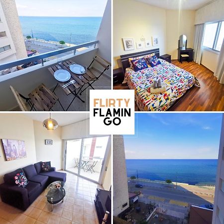 Flirty Flamingo Seaview Seafront Apartment Larnaca Exteriör bild